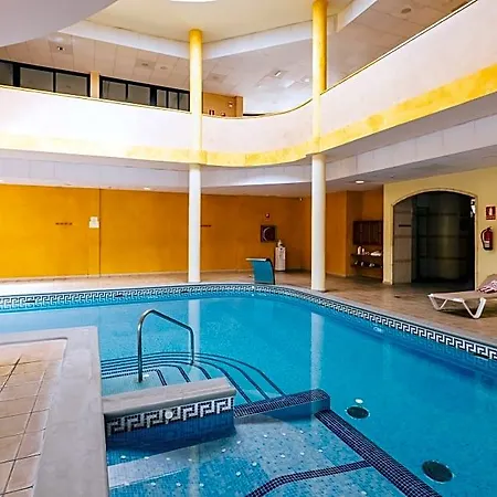 Hotel Grand Muthu Golf Plaza 5*
