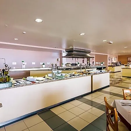 Grand Muthu Golf Plaza Hotel